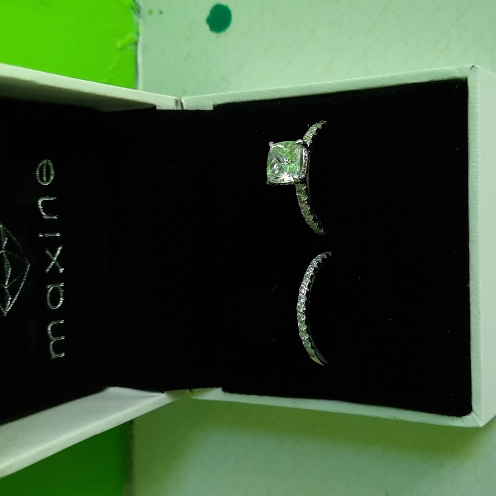 Maxine Dimaond Ring Set - size 7